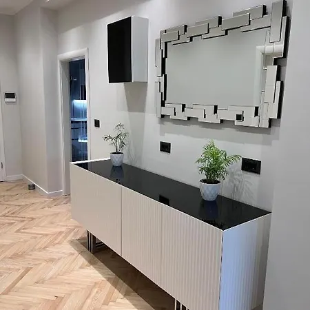 Palm Tree Διαμέρισμα *